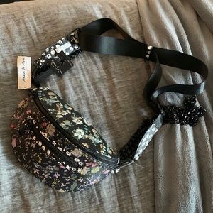 NWT black floral crossbody purse